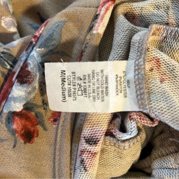 Floral Jumpsuit with pockets - Picture 5 of 5